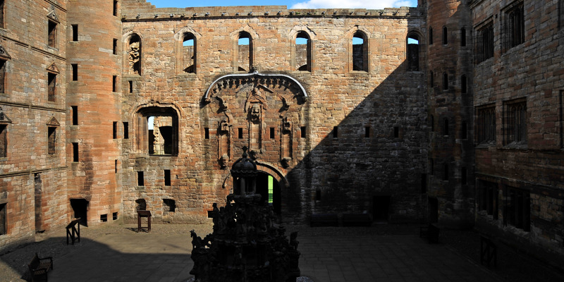A view of the courtyard and fountain at Linlithgow Palace.