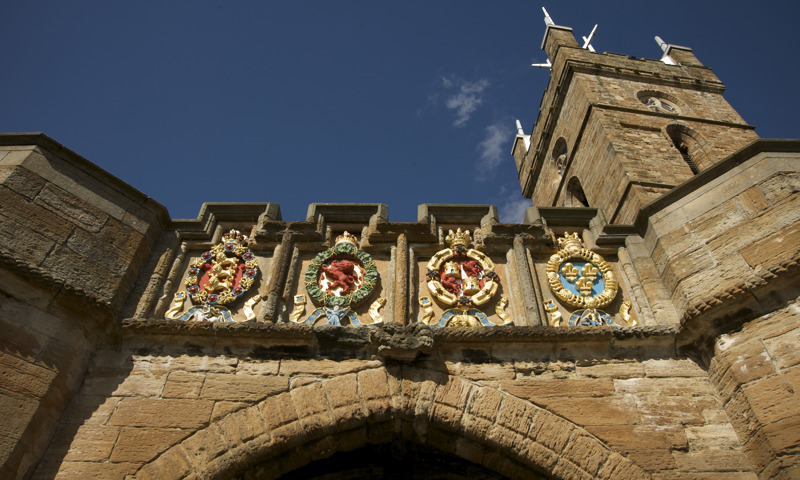 A view of the entrance gate to the palace at Linlithgow.