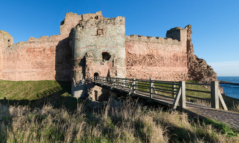 A general view of Tantallon Castle and its imposing curtain wall.