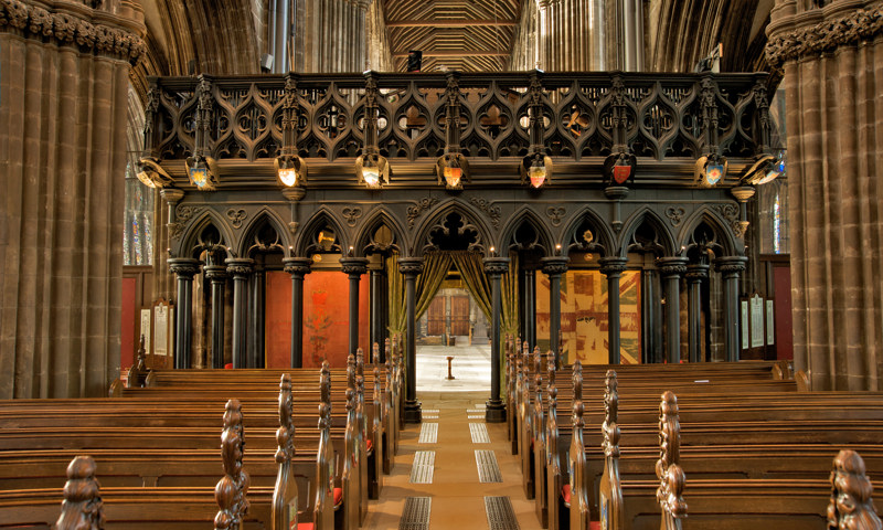 The choir screen inside Glasgow Cathedral.
