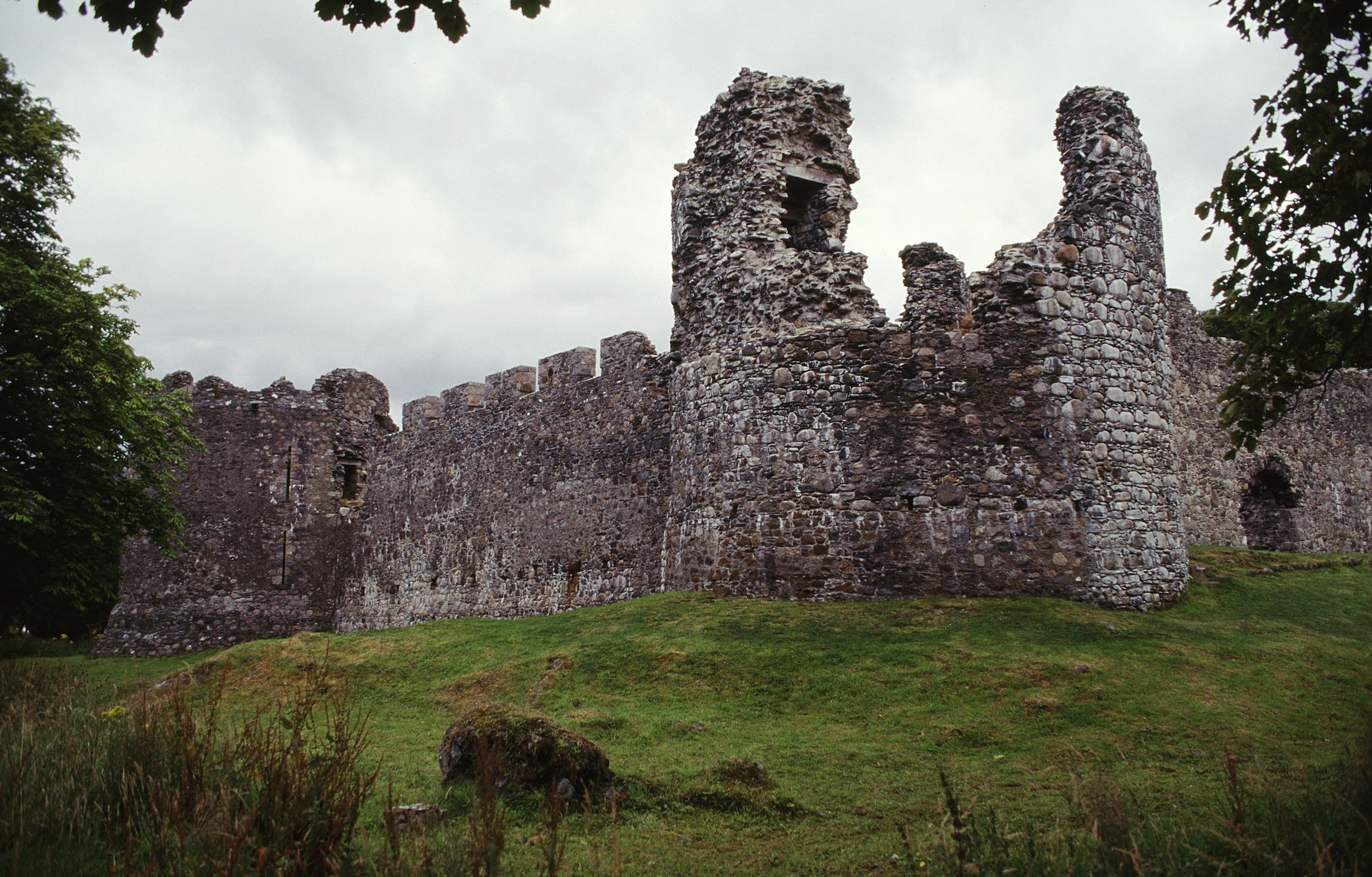 Inverlochy Castle Public Body for Scotland's Historic Environment