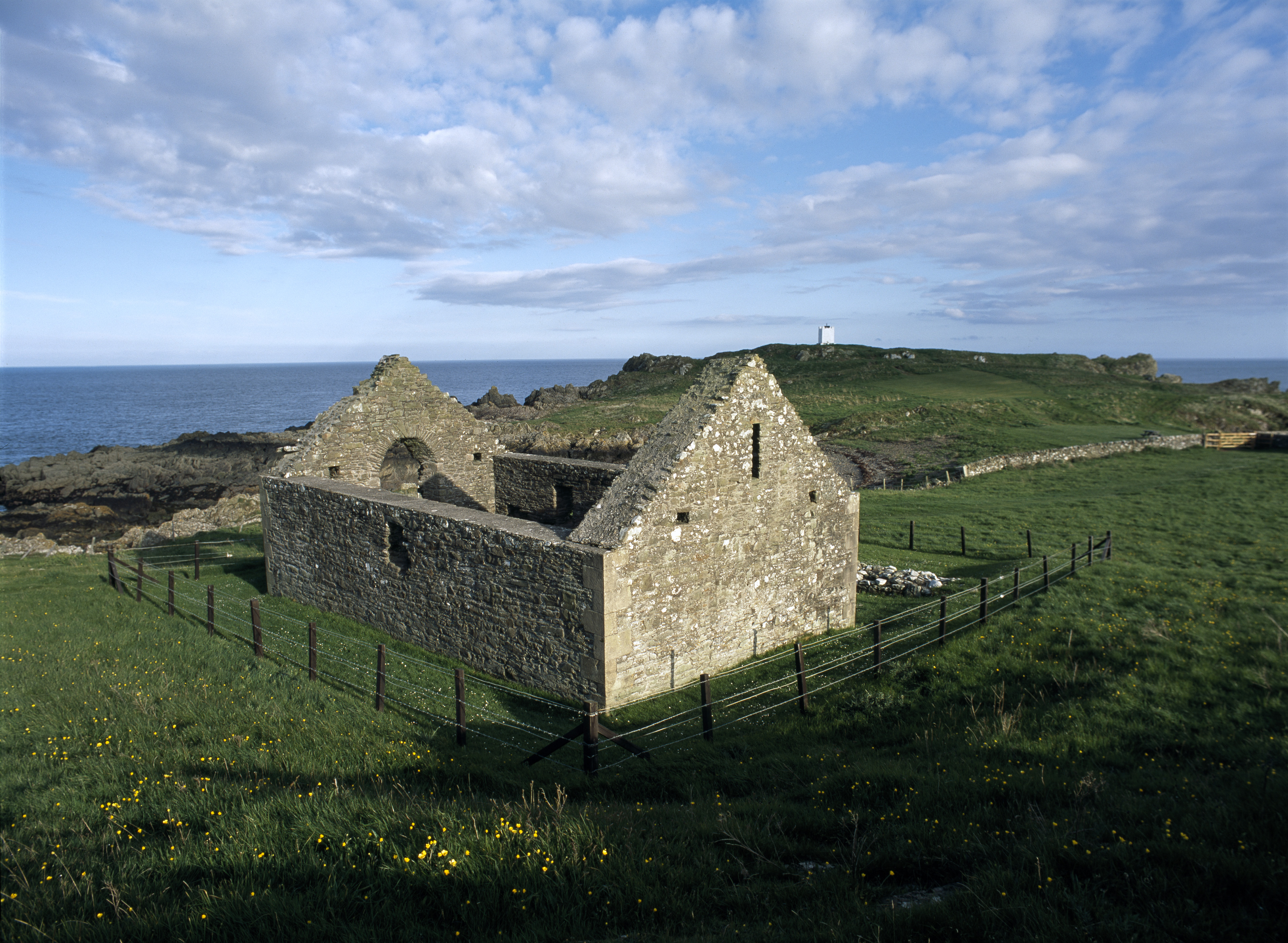 St Ninian's Chapel History Historic Environment Scotland HES