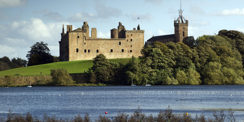 Linlithgow Palace, seen from the otherside of Linlithgow Loch.