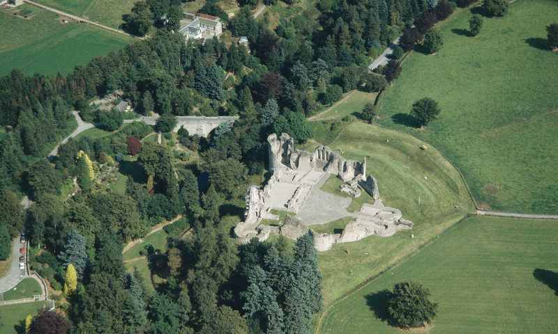 An aerial view of Kildrummy Castle.