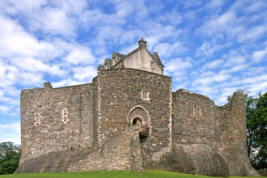 Exterior view of Dunstaffnage Castle
