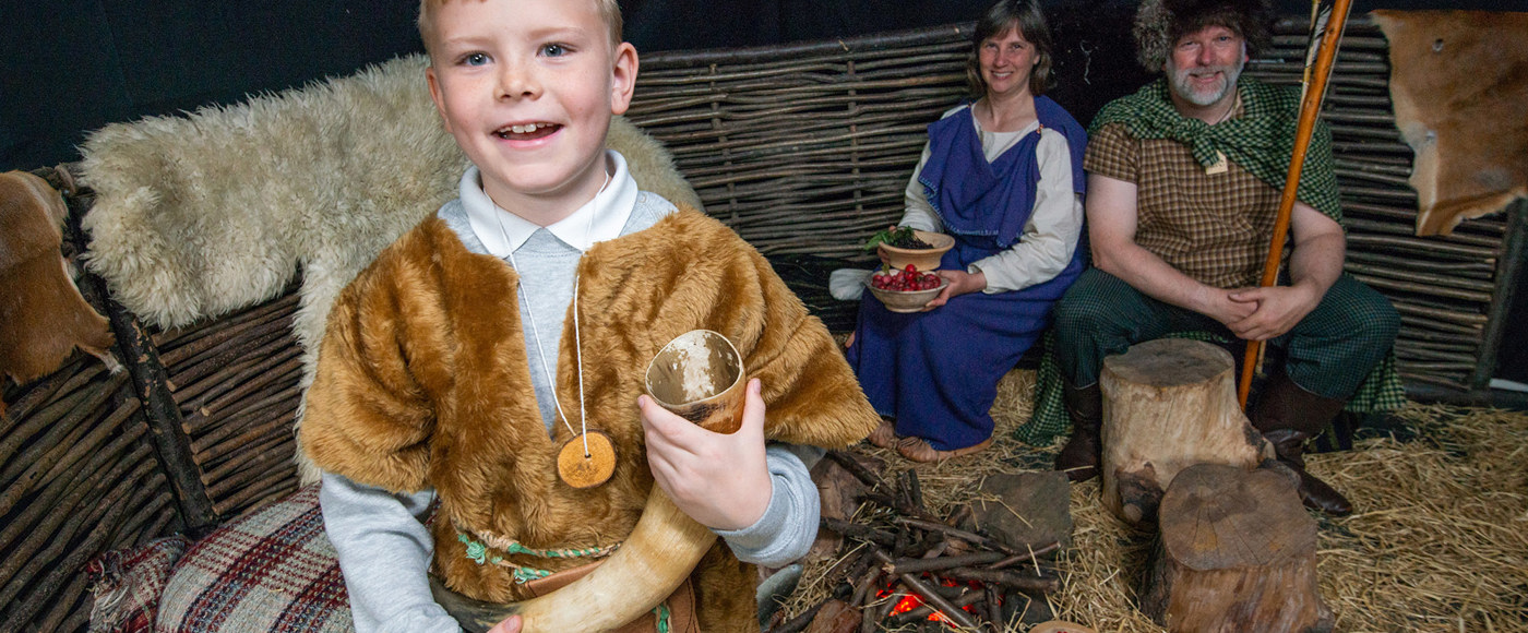 Steven MacPhee, Primary five pupil from Murrayburn Primary School with re-enactors