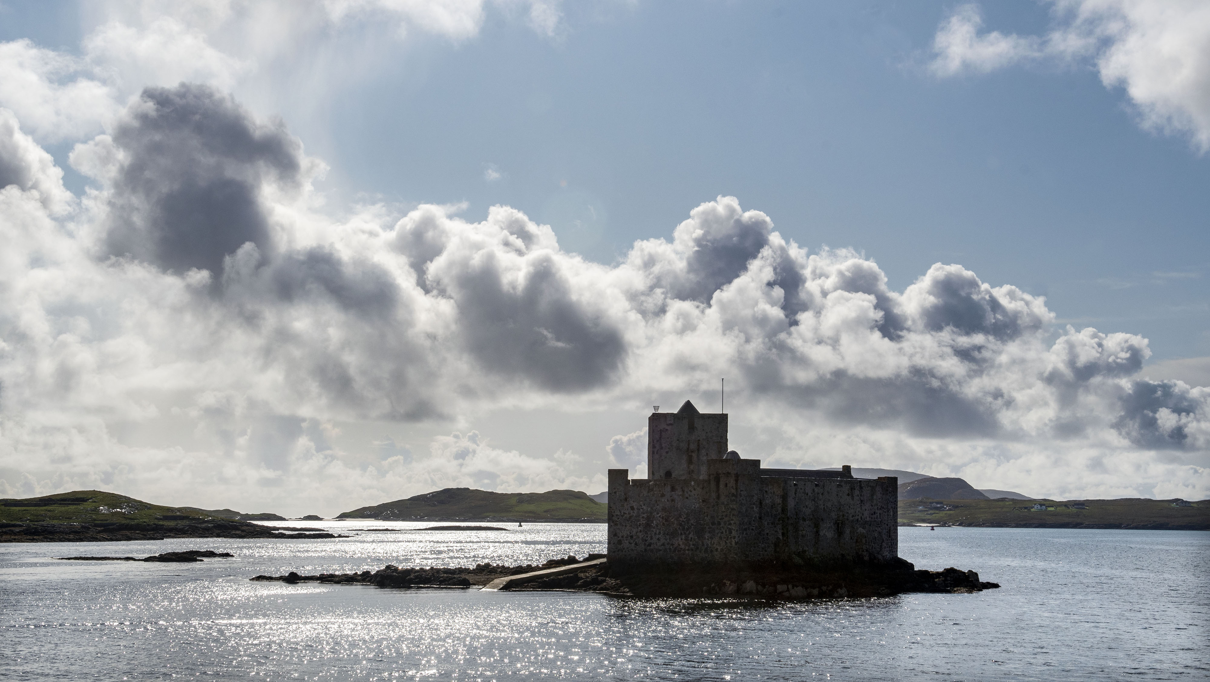 General view of Kisimul Castle from the pier at Barra
