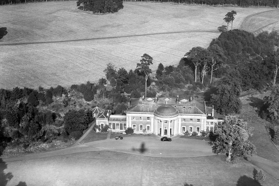 General aerial view of Montgomerie House.