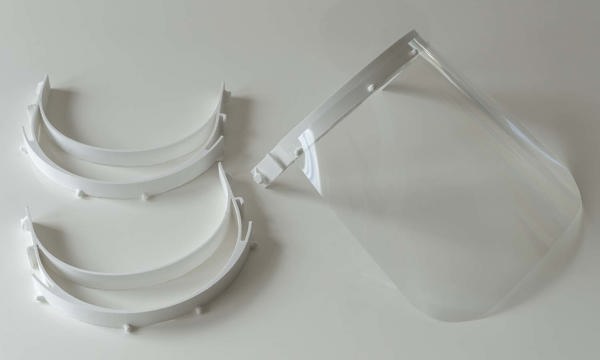 Face visors made with a 3D printed head band