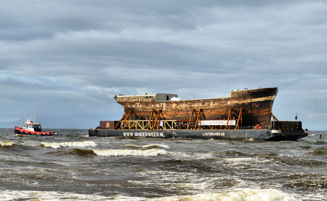 the city of Adelaide clipper  is the worlds oldest composite ship built in Sunderland , UK in 1864 .