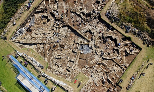 Aerial photo of the Ness of Brodgar excavation site