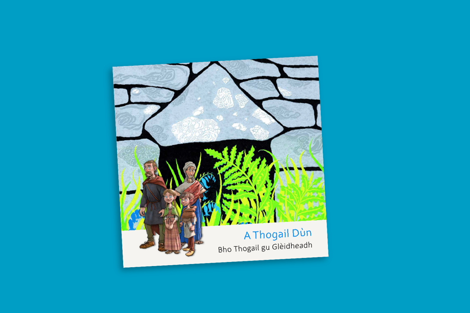 a' togail Dùn book. 