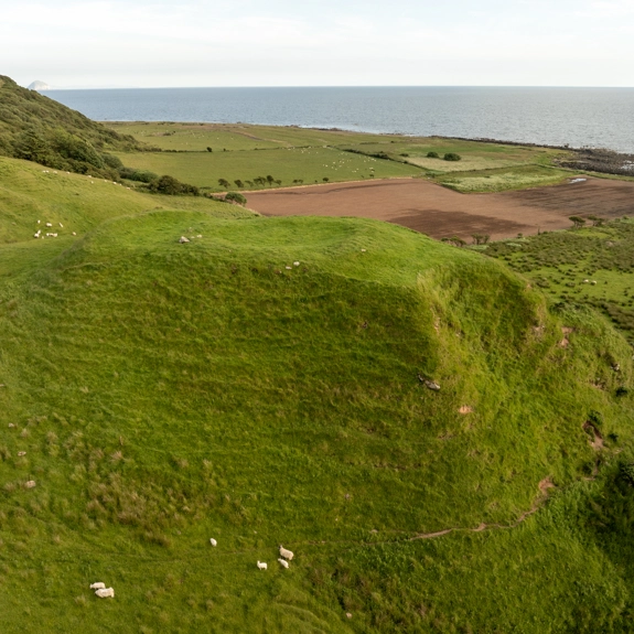 Mounds And Ridges Torr a'Chaisteal Dun | Historic Scotland