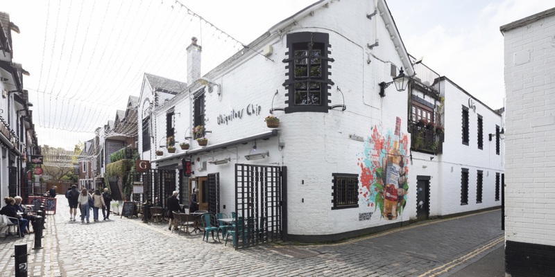 View of exterior of the Ubquitous Chip on Ashton Lane in Glasgow.